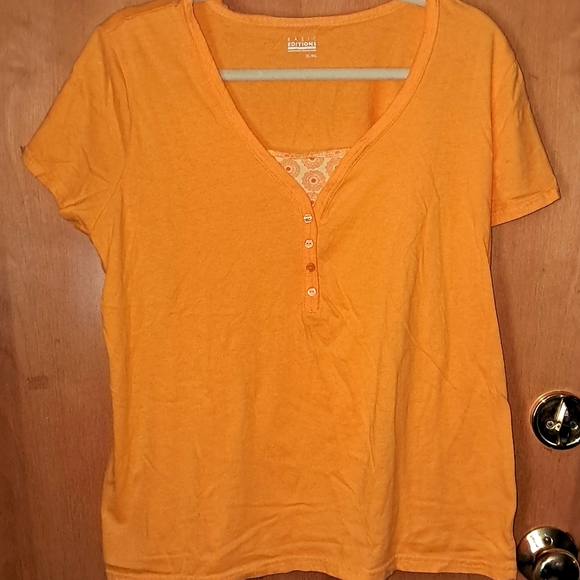 Basic Editions Tops - Basic editions size xl top